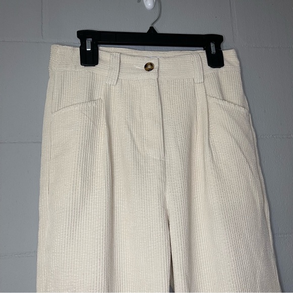 Petal & Pup Talaren Cuffed Corduroy Pants Pleated Front in Cream Women’s Size 8 - Picture 4 of 8